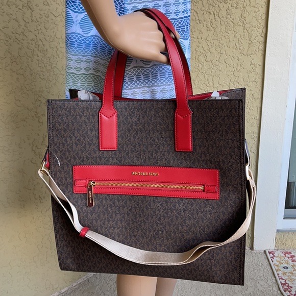 Michael Kors Kenly Large Tote - Picture 11 of 15